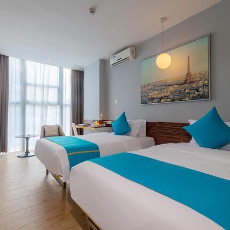 Shenzhen Dongmen Colour Hotel Bagian luar foto