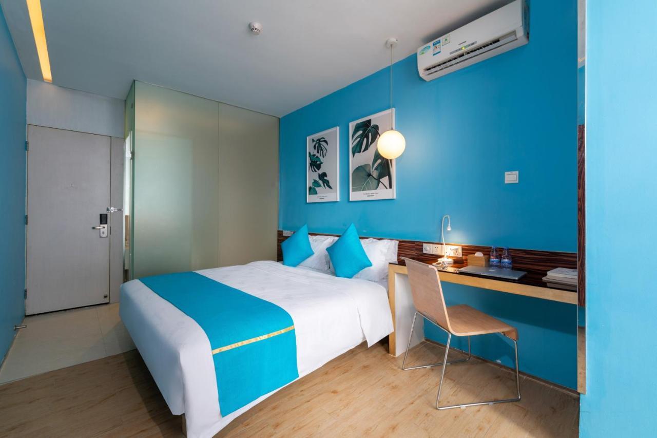 Shenzhen Dongmen Colour Hotel Bagian luar foto