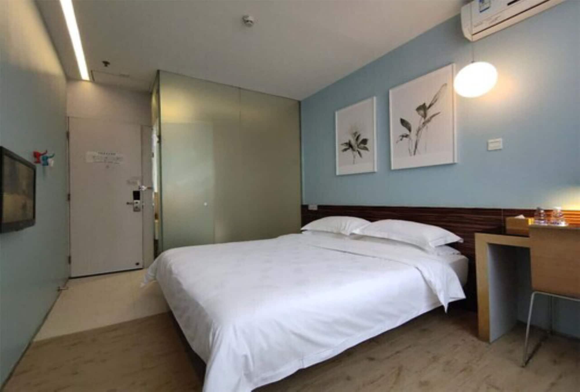 Shenzhen Dongmen Colour Hotel Bagian luar foto