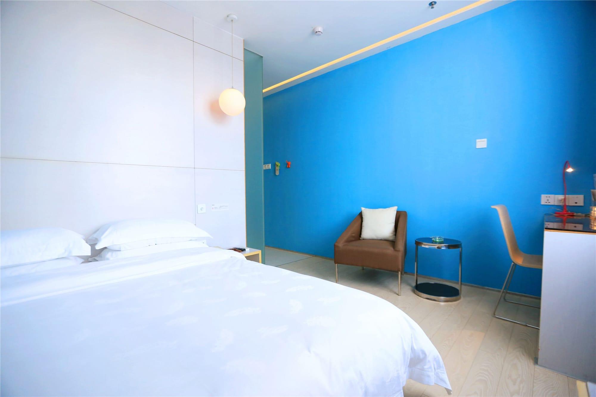 Shenzhen Dongmen Colour Hotel Bagian luar foto