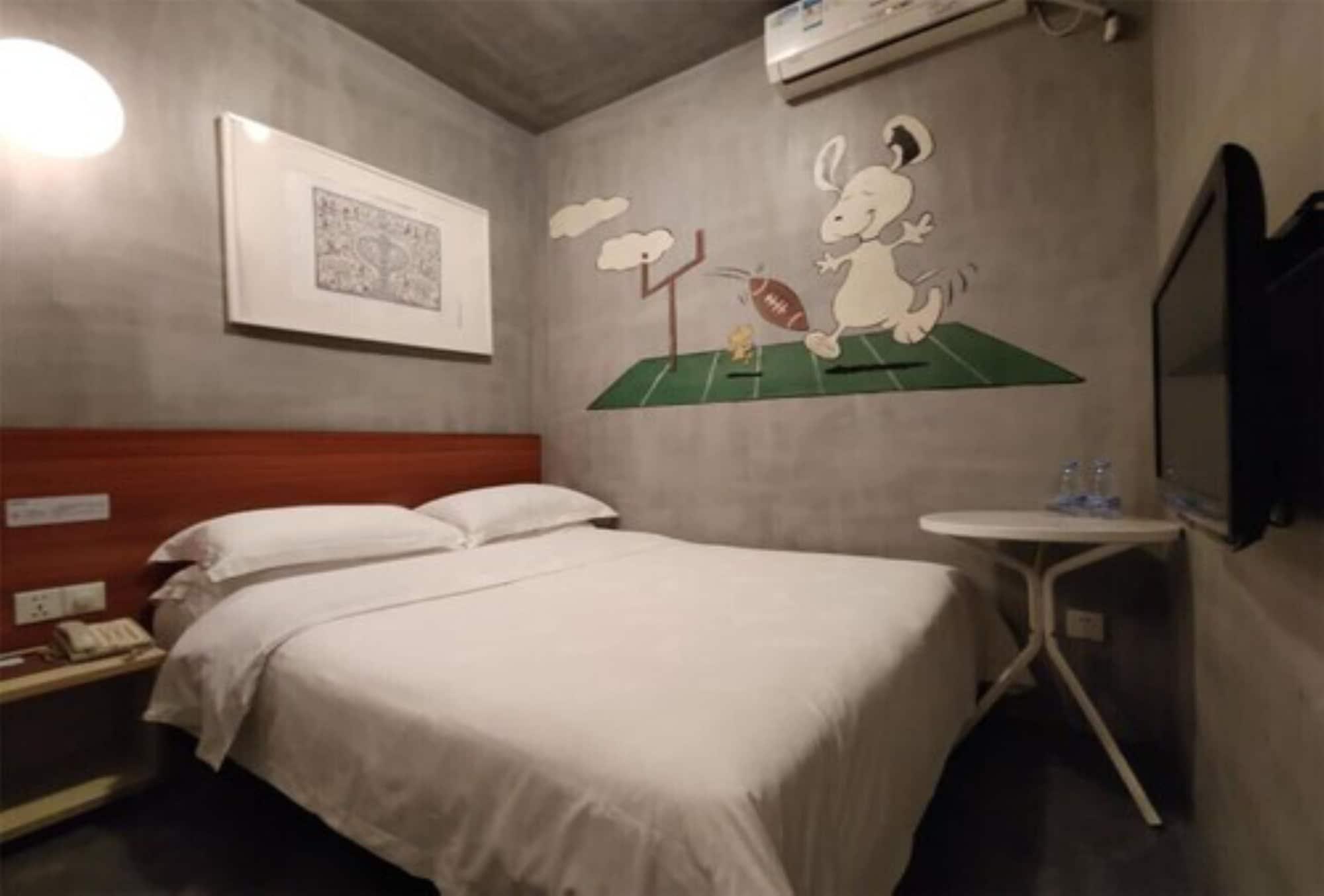 Shenzhen Dongmen Colour Hotel Bagian luar foto